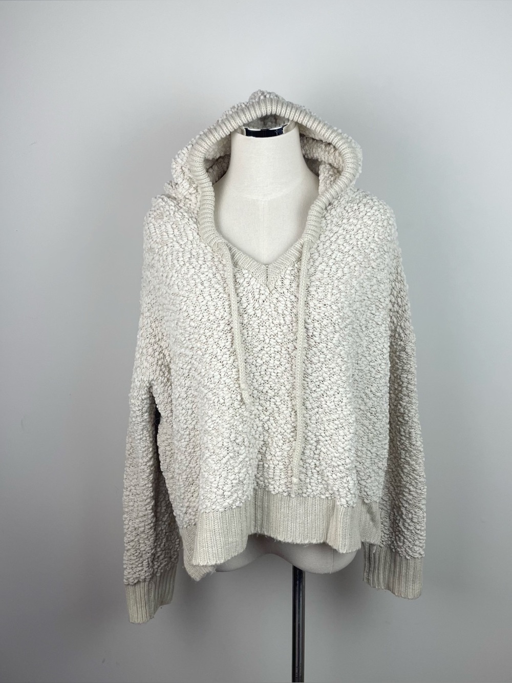 POL Cream Fuzzy Popcorn Knit Hooded V Neck Pullover Sweater Women Medium